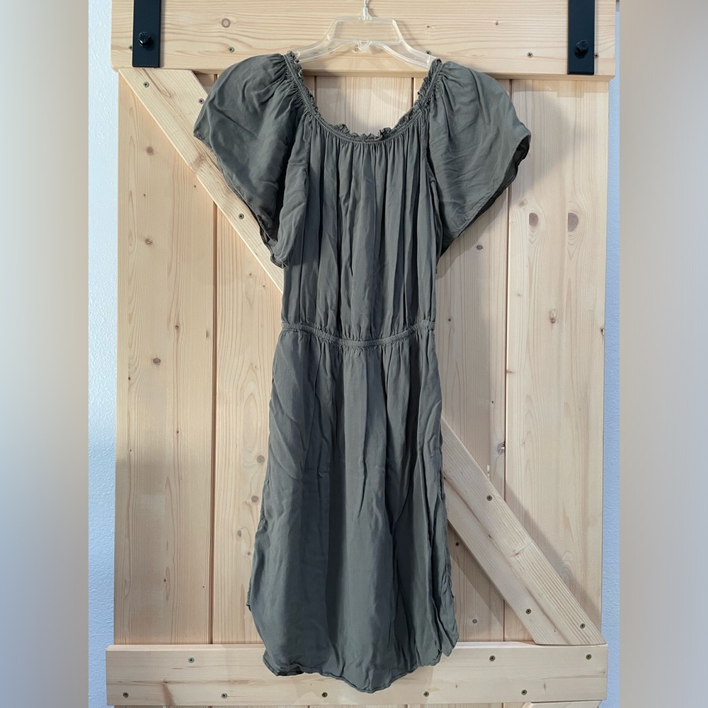 EUC Splendid Off Shoulder Boho Dress Size Small - Picture 2 of 10